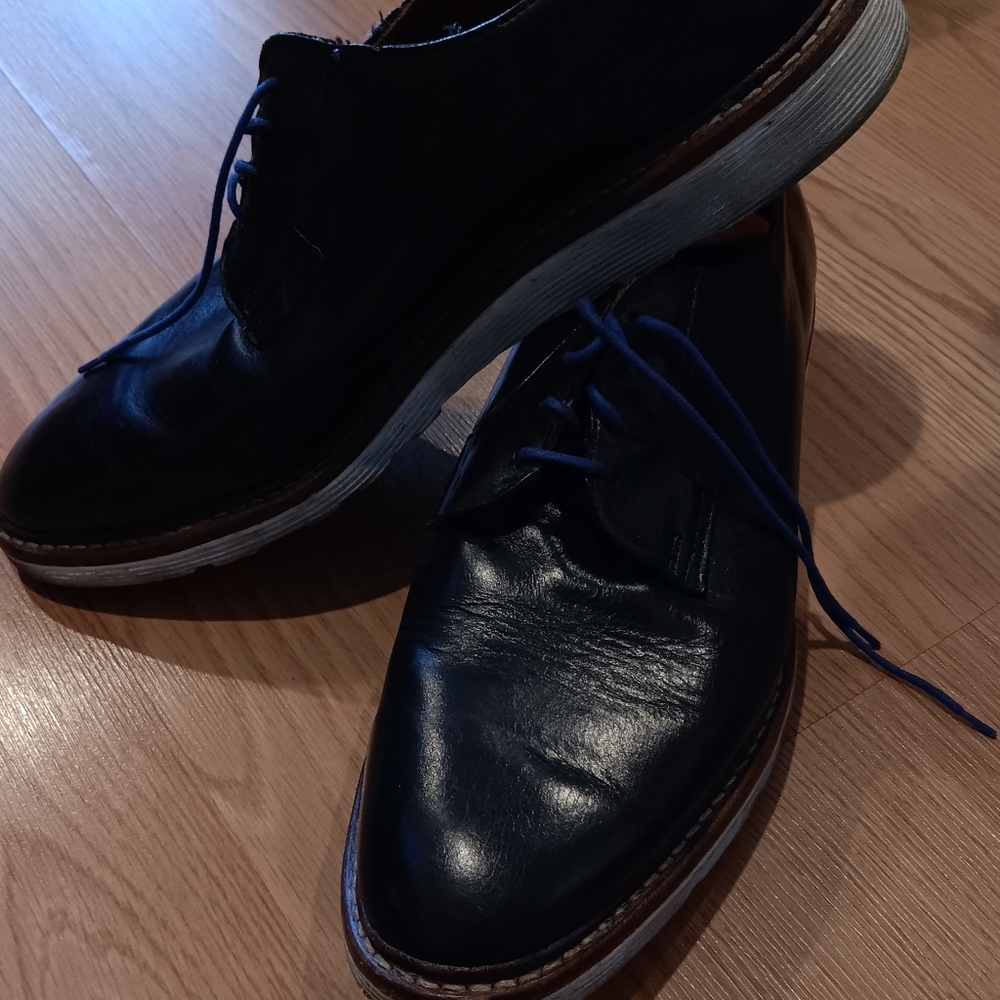 Allen Edmonds men's shoes
